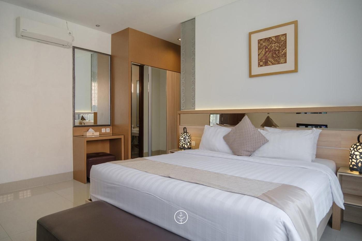 Rumah liburan Kirei Mountain View 7 Bedrooms With A Private Swimming Pool Bandung