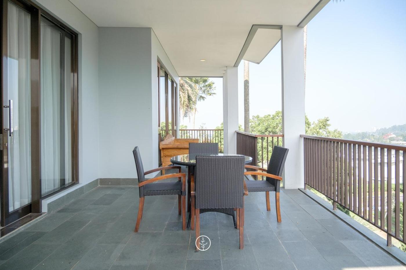 Kirei Mountain View 7 Bedrooms With A Private Swimming Pool *