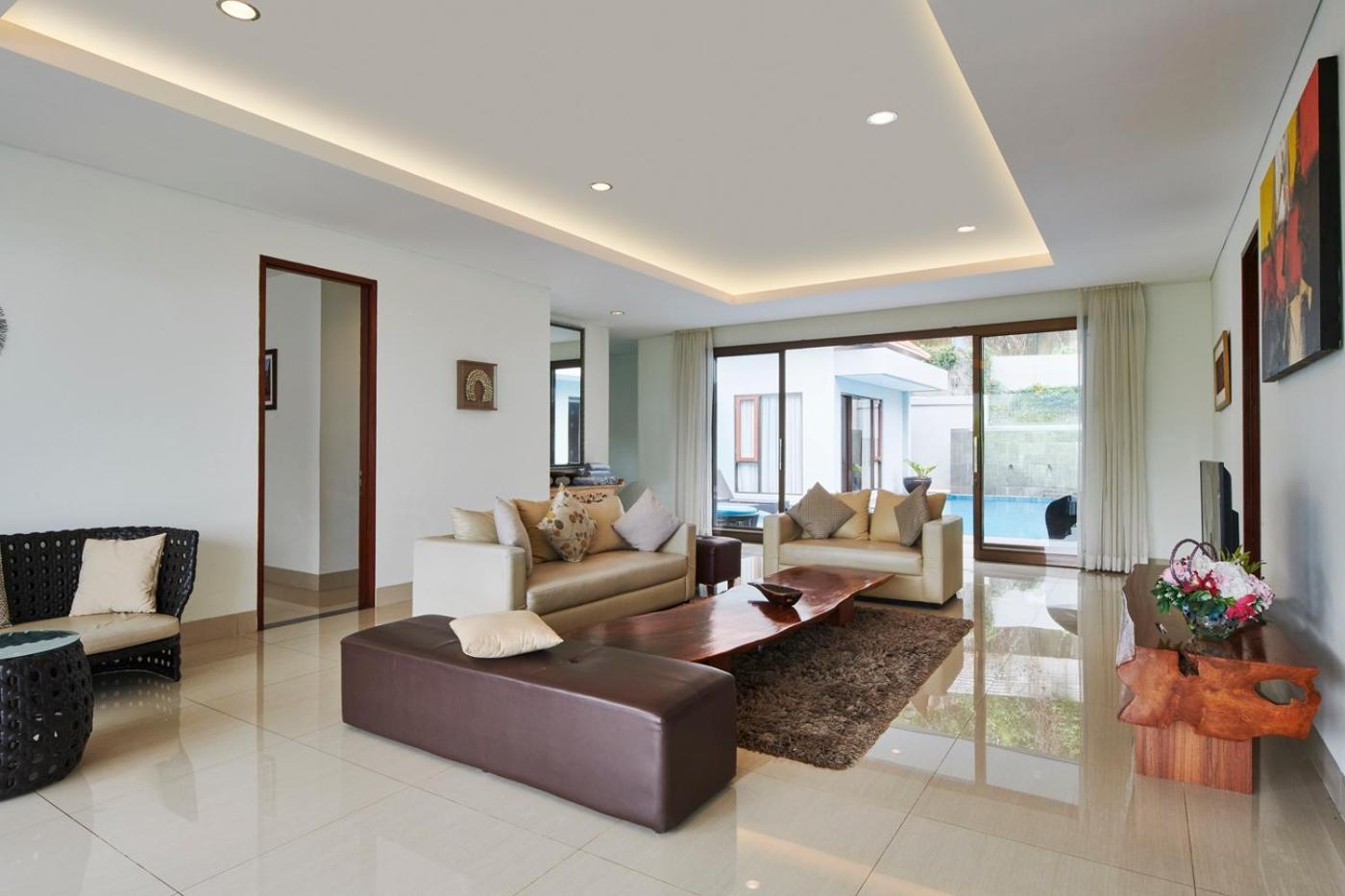 Kirei Mountain View 7 Bedrooms With A Private Swimming Pool * Bandung