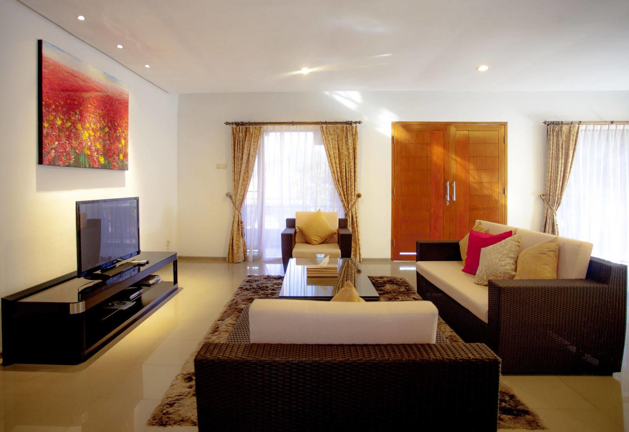 Rumah liburan Kirei Mountain View 7 Bedrooms With A Private Swimming Pool *